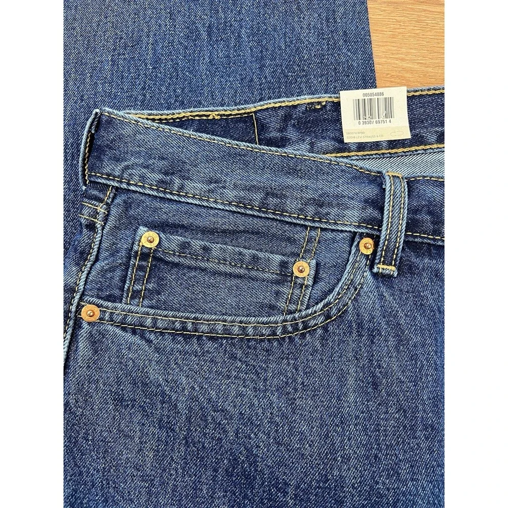 Levi's 505 Regular‎ Straight Leg Jeans Men's Size 40 x 32 NEW